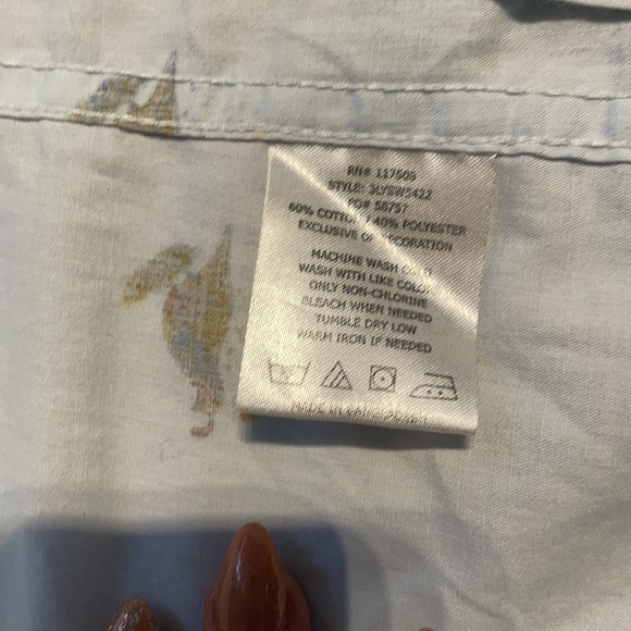 Levi’s button down shirt - Picture 5 of 5